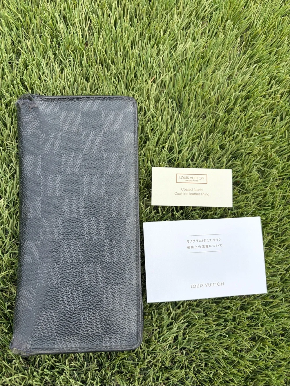Auth Louis Vuitton Men’s Long Wallet Damier Check 2015 Date Code France Damaged